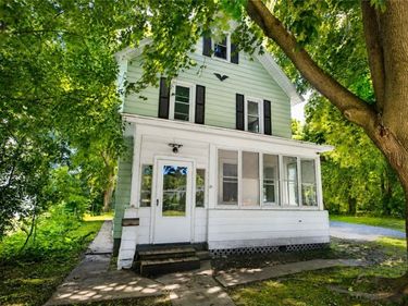 21 Worthington Avenue, Geneva, NY 14456