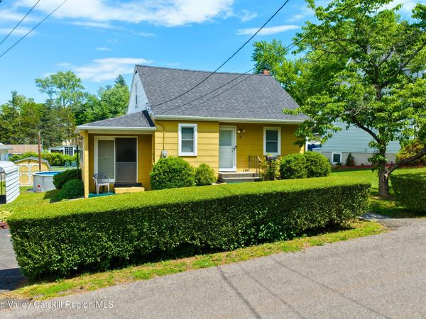 39 Day Street, Catskill, NY 12414