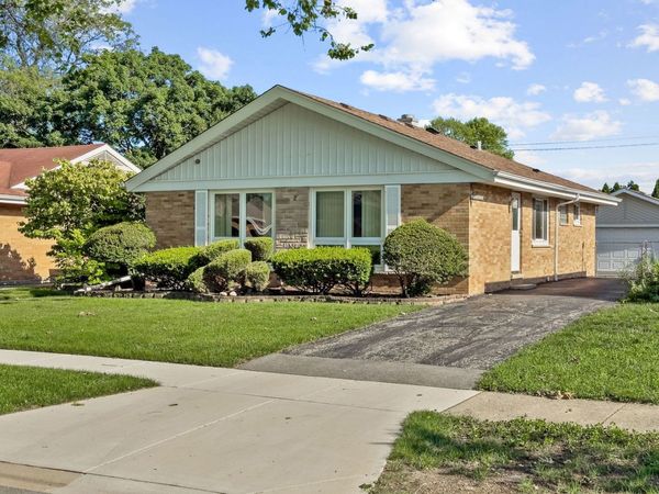 11115 Martindale Drive , Westchester, IL 60154
