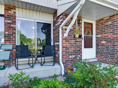 Main Photo