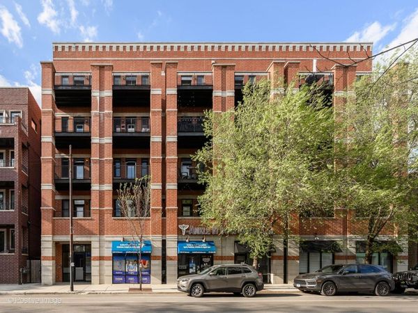 2222 W Belmont Avenue , Unit 404, Chicago, IL 60618