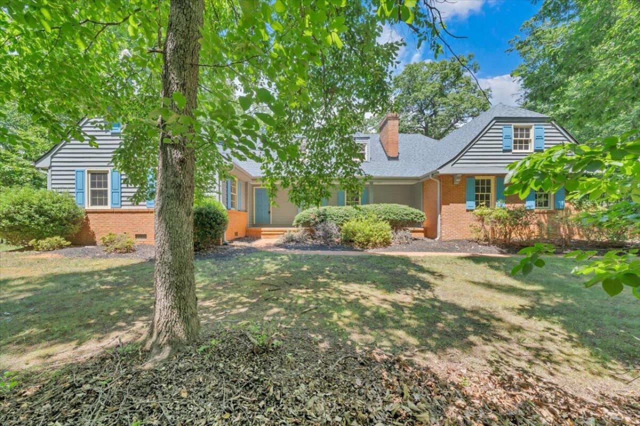 417 Stonebridge Dr, Blue Ridge, VA 24064 Main Photo