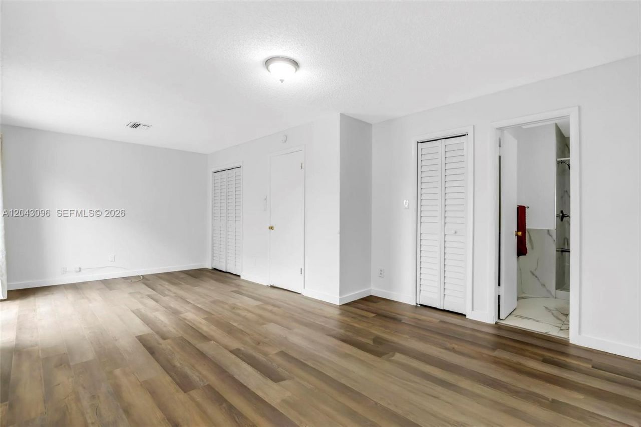 22 Canterbury Ln , Unit 22, Tamarac, FL 33319 Photo