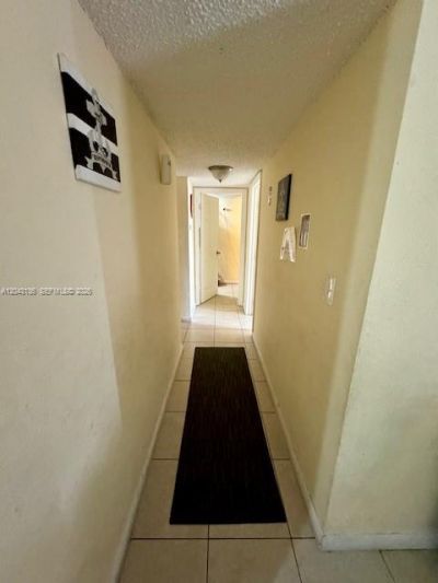 3700 NW 21st St , Unit 410, Lauderdale Lakes, FL 33311 Photo