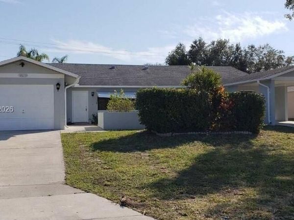 4619 SW 7TH PL , Unit LEFT, Cape Coral, FL 33914