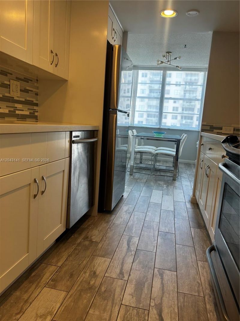 251 174th St , Unit 1607, Sunny Isles Beach, FL 33160 Photo