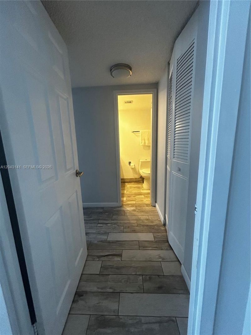 251 174th St , Unit 1607, Sunny Isles Beach, FL 33160 Photo