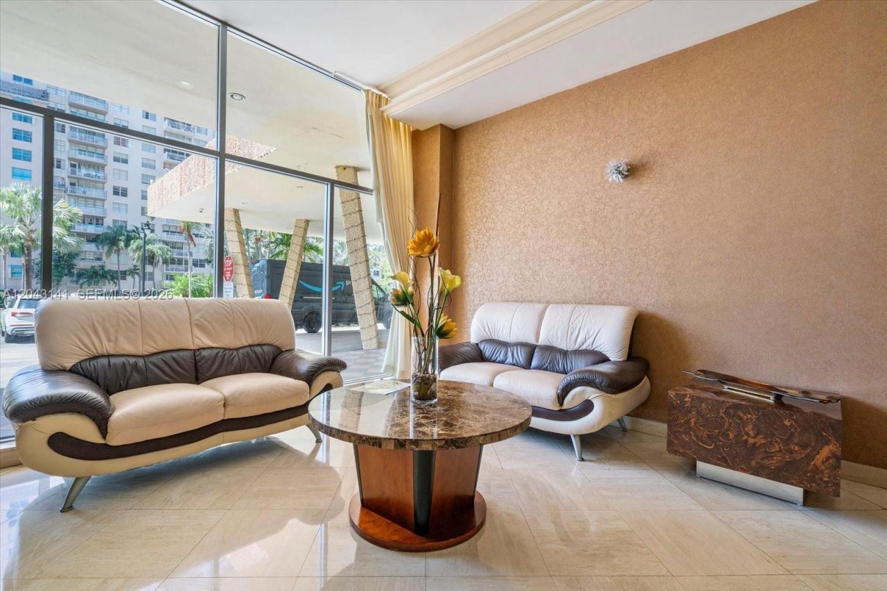 251 174th St , Unit 1607, Sunny Isles Beach, FL 33160 Photo