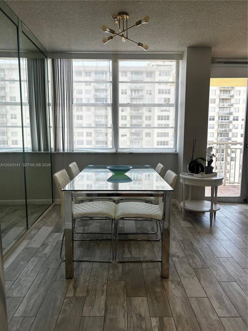 251 174th St , Unit 1607, Sunny Isles Beach, FL 33160 Photo
