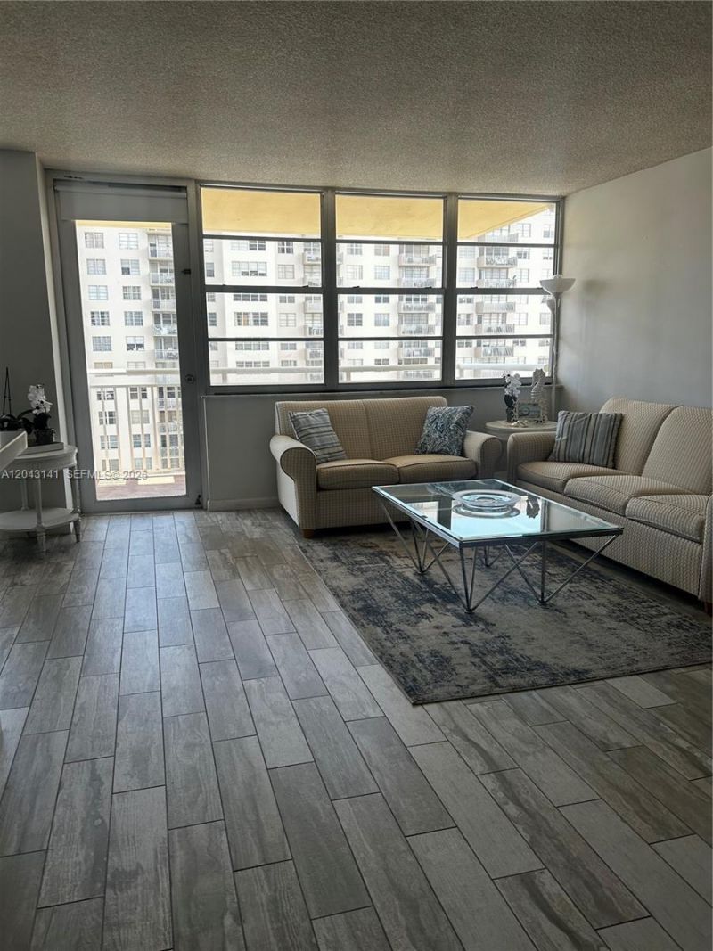 251 174th St , Unit 1607, Sunny Isles Beach, FL 33160 Photo