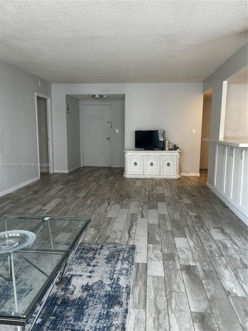 251 174th St , Unit 1607, Sunny Isles Beach, FL 33160 Photo