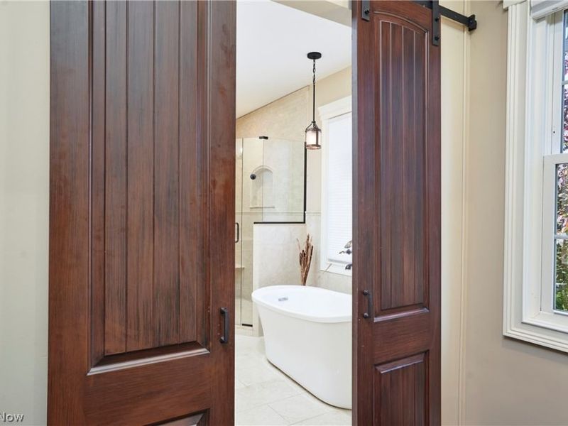 2781 Country Club Boulevard, Rocky River, OH 44116 Photo 16