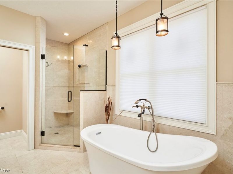 2781 Country Club Boulevard, Rocky River, OH 44116 Photo 17