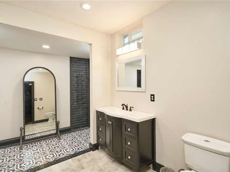 2781 Country Club Boulevard, Rocky River, OH 44116 Photo 36