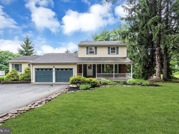 83 HART AVENUE, HOPEWELL, NJ 08525