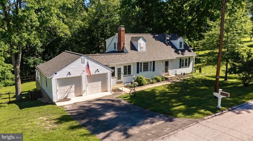 1102 GREENWAY ROAD , COCKEYSVILLE, MD 21030
