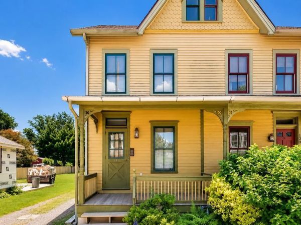 132 E MARSHALL AVENUE, LANGHORNE, PA 19047