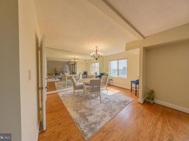 8370 GREENSBORO DRIVE, Unit 908, MCLEAN, VA 22102