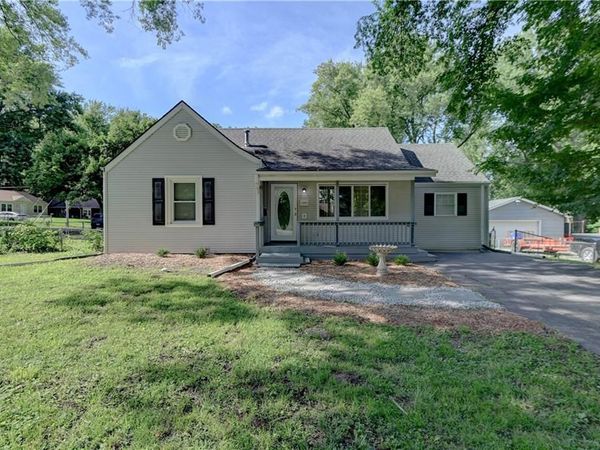 1201 W 31st Street, Independence, MO 64055