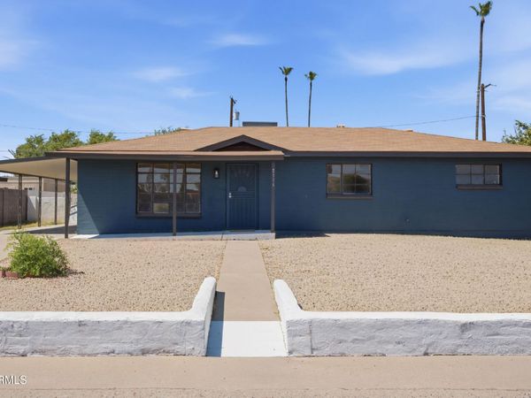 2114 W RANCHO Drive, Phoenix, AZ 85015