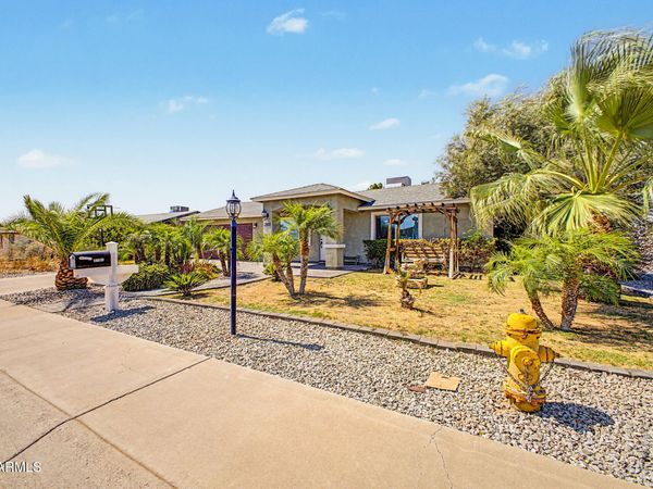 3102 W VILLA MARIA Drive, Phoenix, AZ 85053