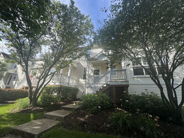 1484 Cambria Drive , Unit 211-2, DeKalb, IL 60115