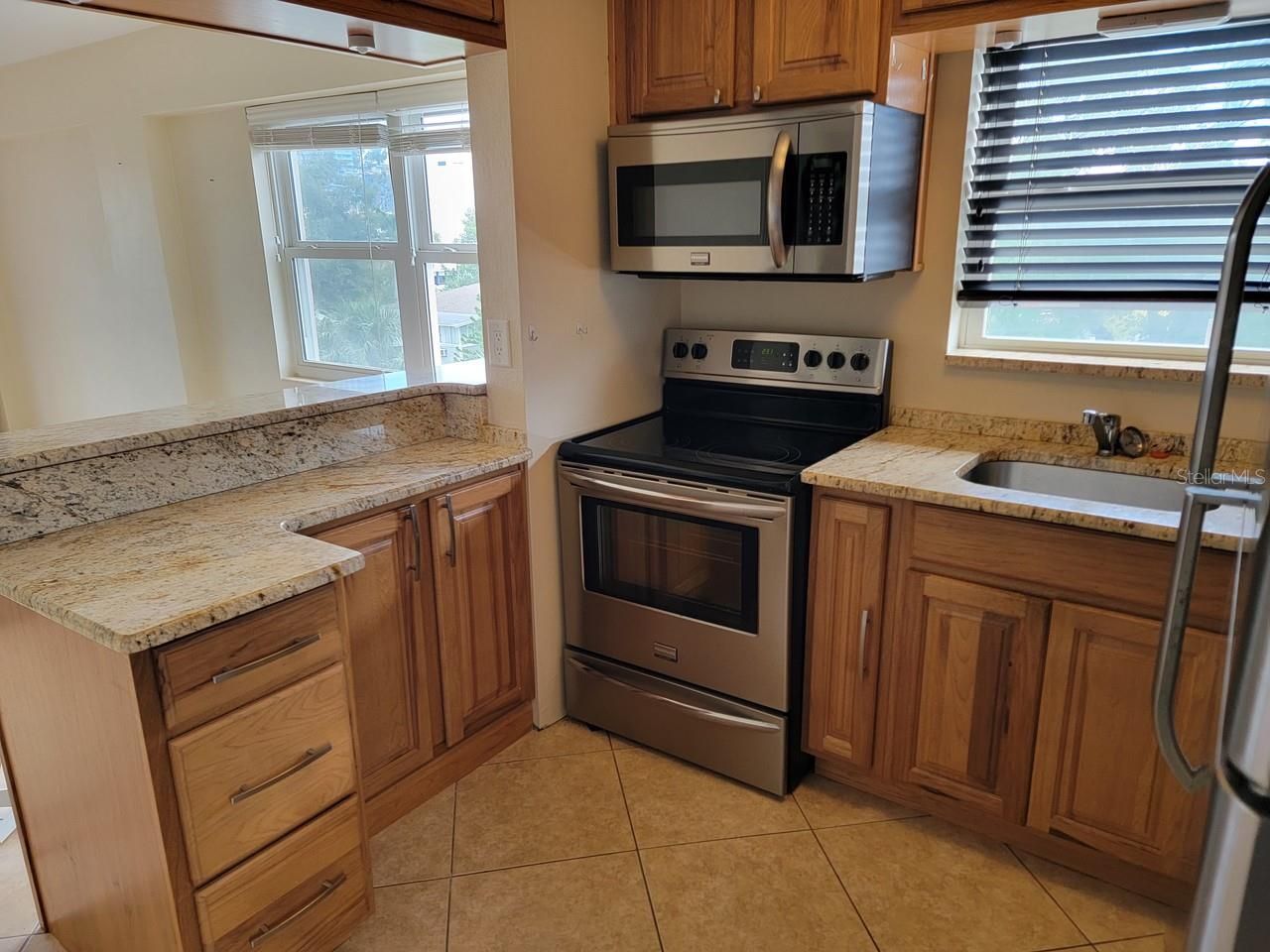 750 Burlington Avenue N, Unit 3H, Saint Petersburg, FL 33701 Photo