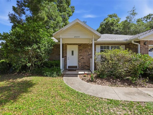 25249 SW 18TH AVENUE, NEWBERRY, FL 32669