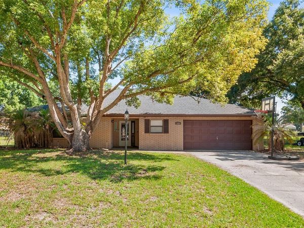 905 VAN DRIVE , AUBURNDALE, FL 33823
