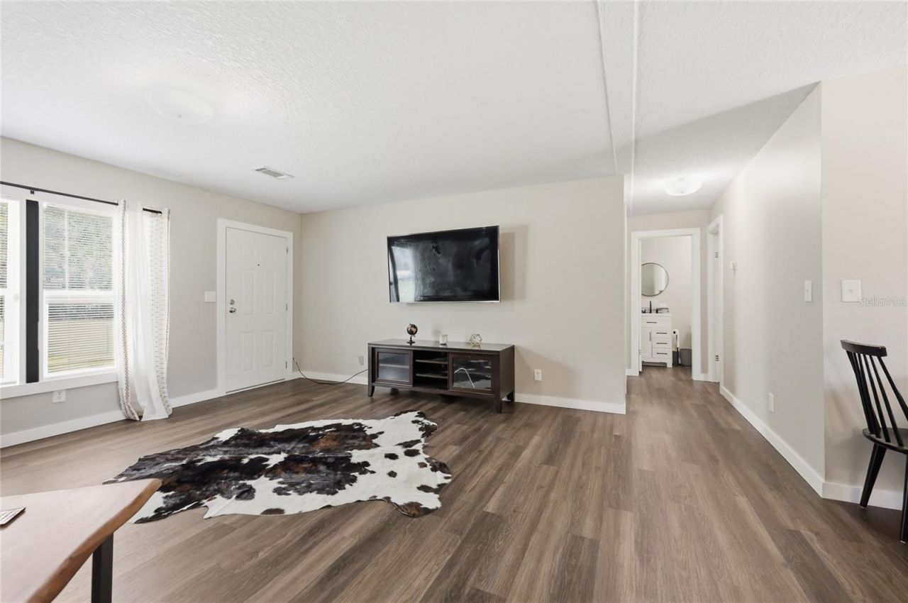 45861 Raccoon Street, Paisley, FL 32767 Photo