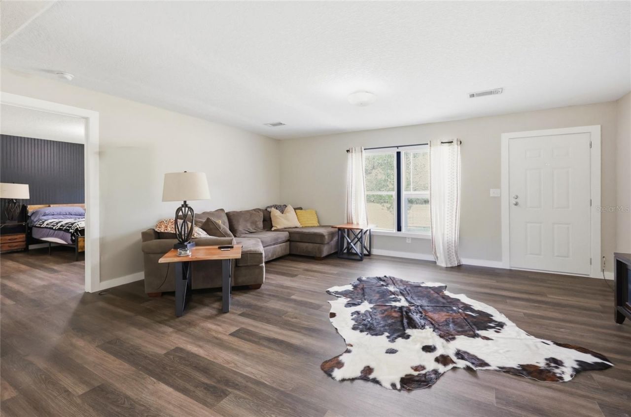 45861 Raccoon Street, Paisley, FL 32767 Photo