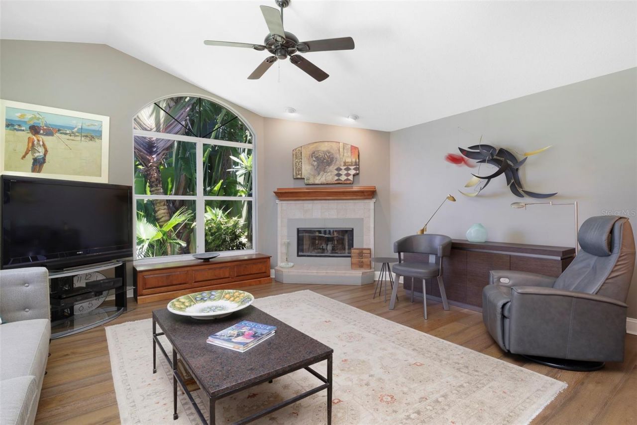 4834 Windmill Palm Terrace Ne, Saint Petersburg, FL 33703 Photo
