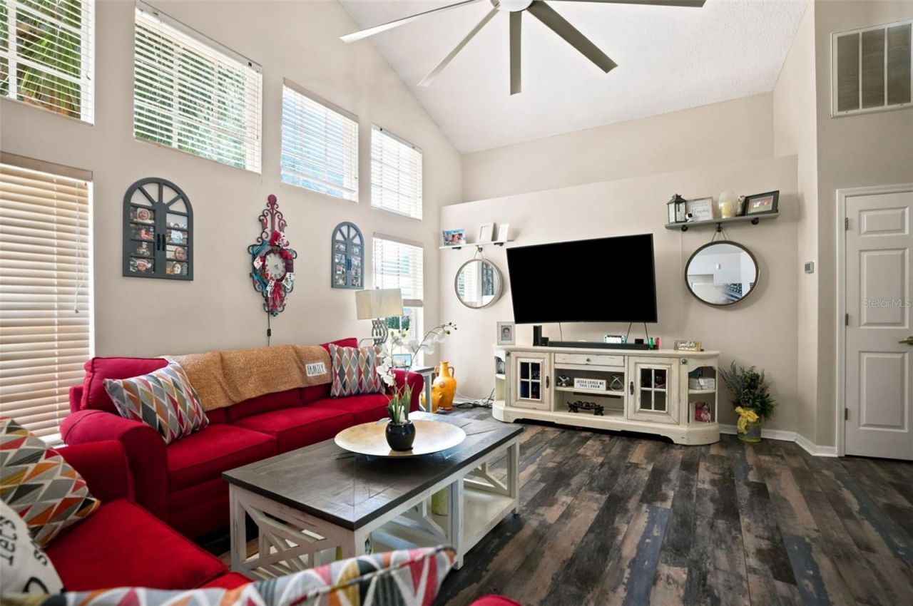 10296 Windsor Court , Spring Hill, FL 34608 Photo