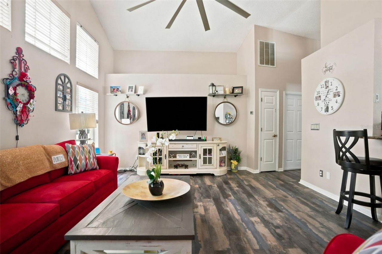 10296 Windsor Court , Spring Hill, FL 34608 Photo