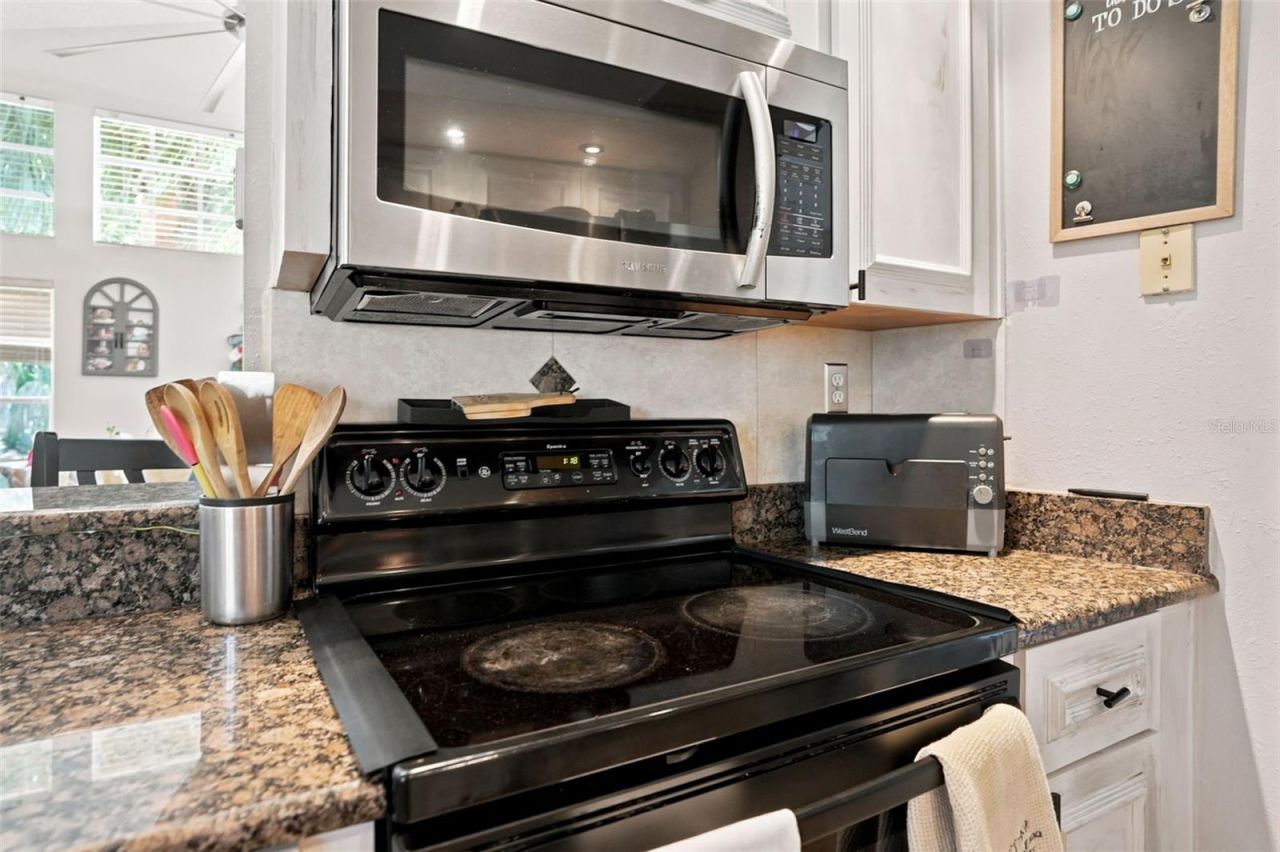 10296 Windsor Court , Spring Hill, FL 34608 Photo