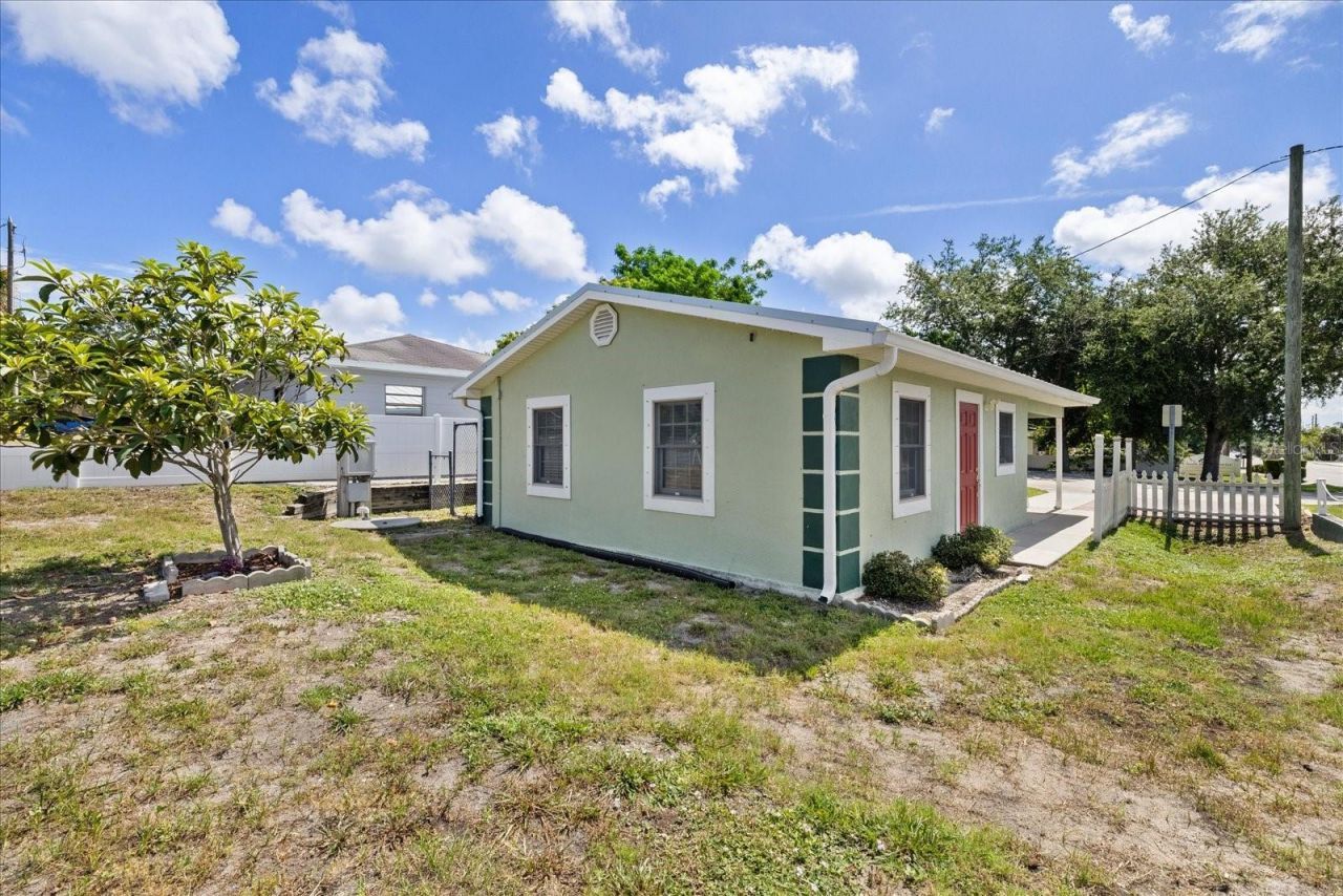 6511 Main Street , New Port Richey, FL 34653 Photo