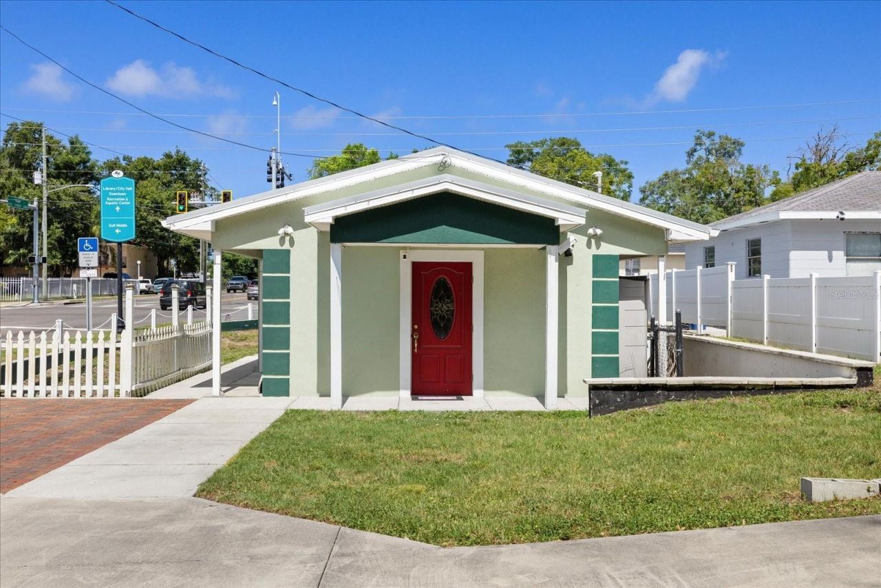 6511 Main Street , New Port Richey, FL 34653 Photo
