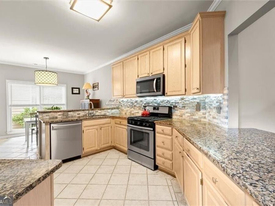 Property Image 5