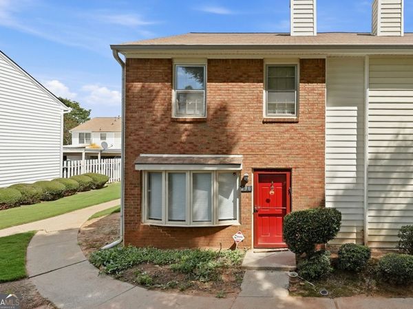 236 Mill Creek Place, Roswell, GA 30076
