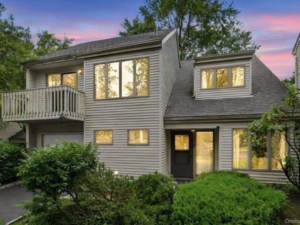 3 Evon Court , Scarsdale, NY 10583
