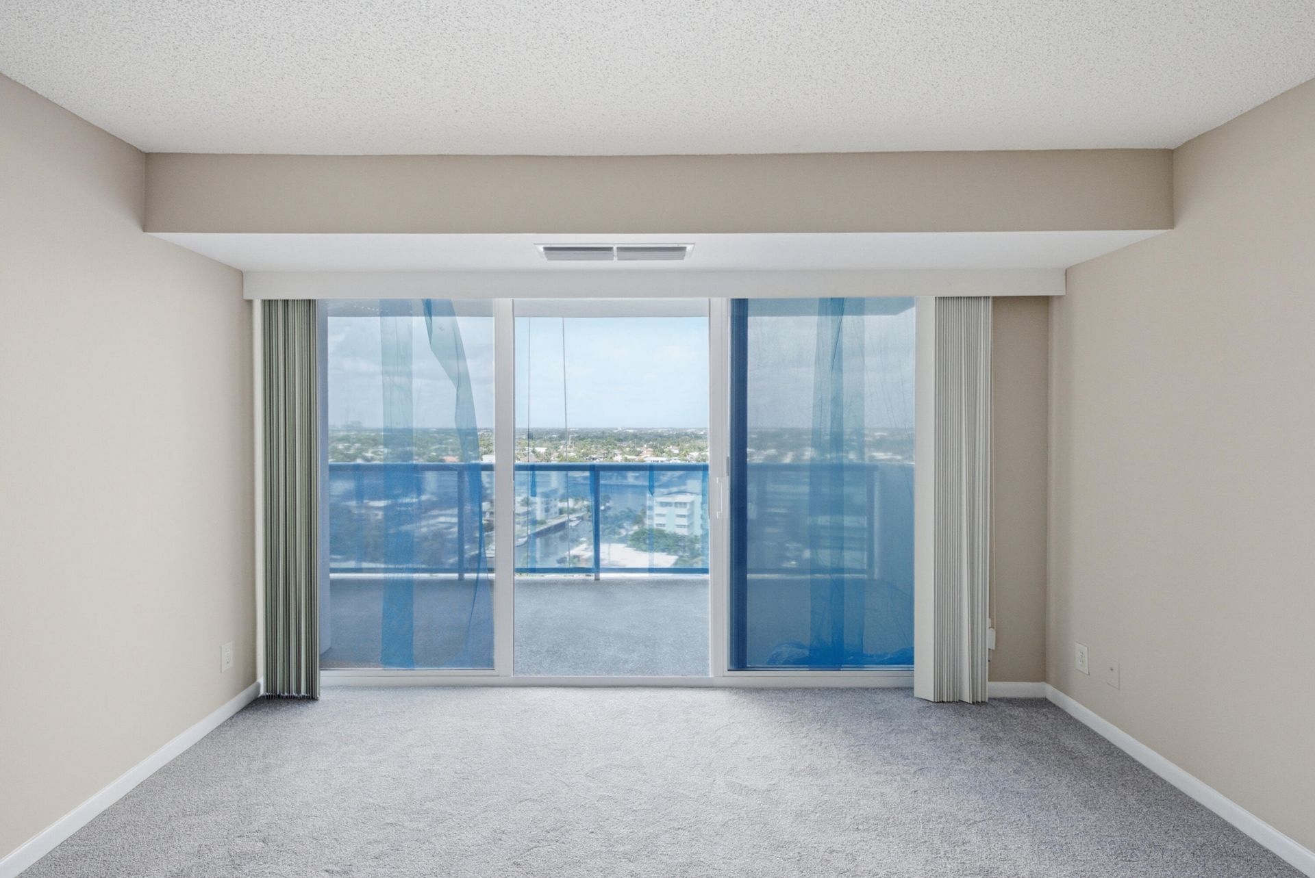 2841 N Ocean Boulevard, Unit 1503, Fort Lauderdale, FL 33308 Photo