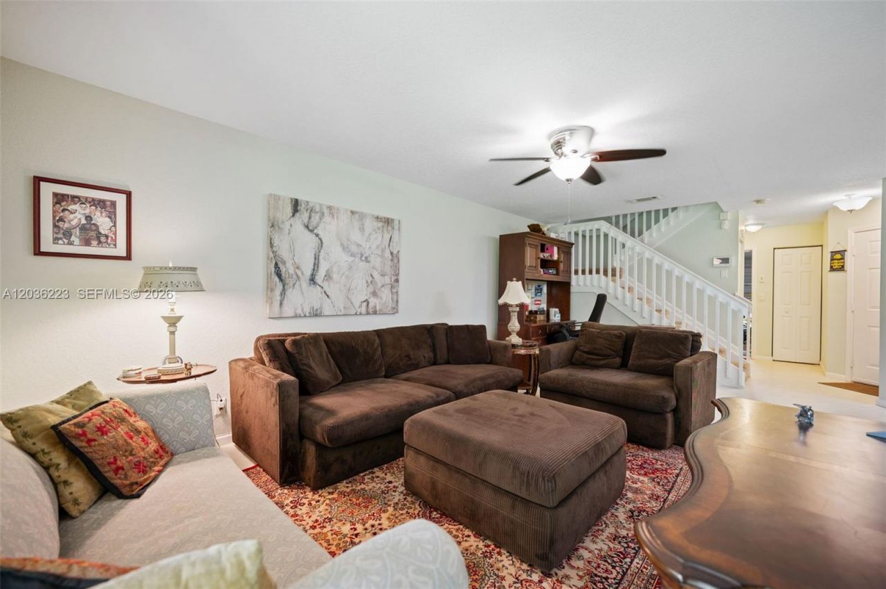 6086 Southard St, West Palm Beach, FL 33411 Photo