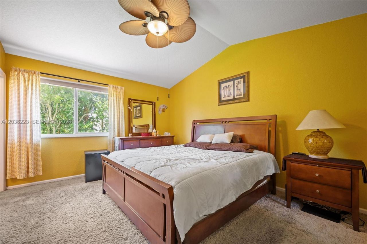 6086 Southard St, West Palm Beach, FL 33411 Photo