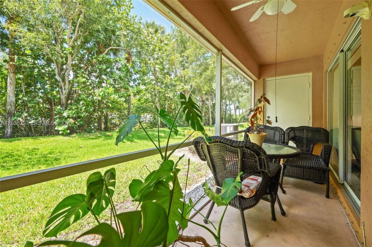 6086 Southard St, West Palm Beach, FL 33411 Photo