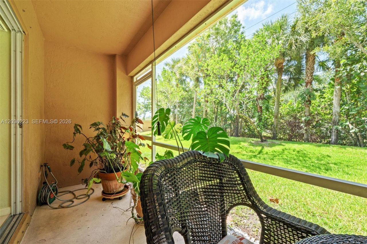 6086 Southard St, West Palm Beach, FL 33411 Photo