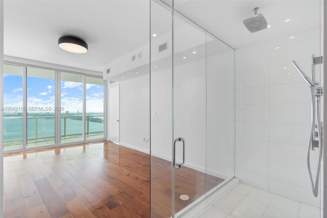 2020 N Bayshore Dr , Unit 3510, Miami, FL 33137 Photo