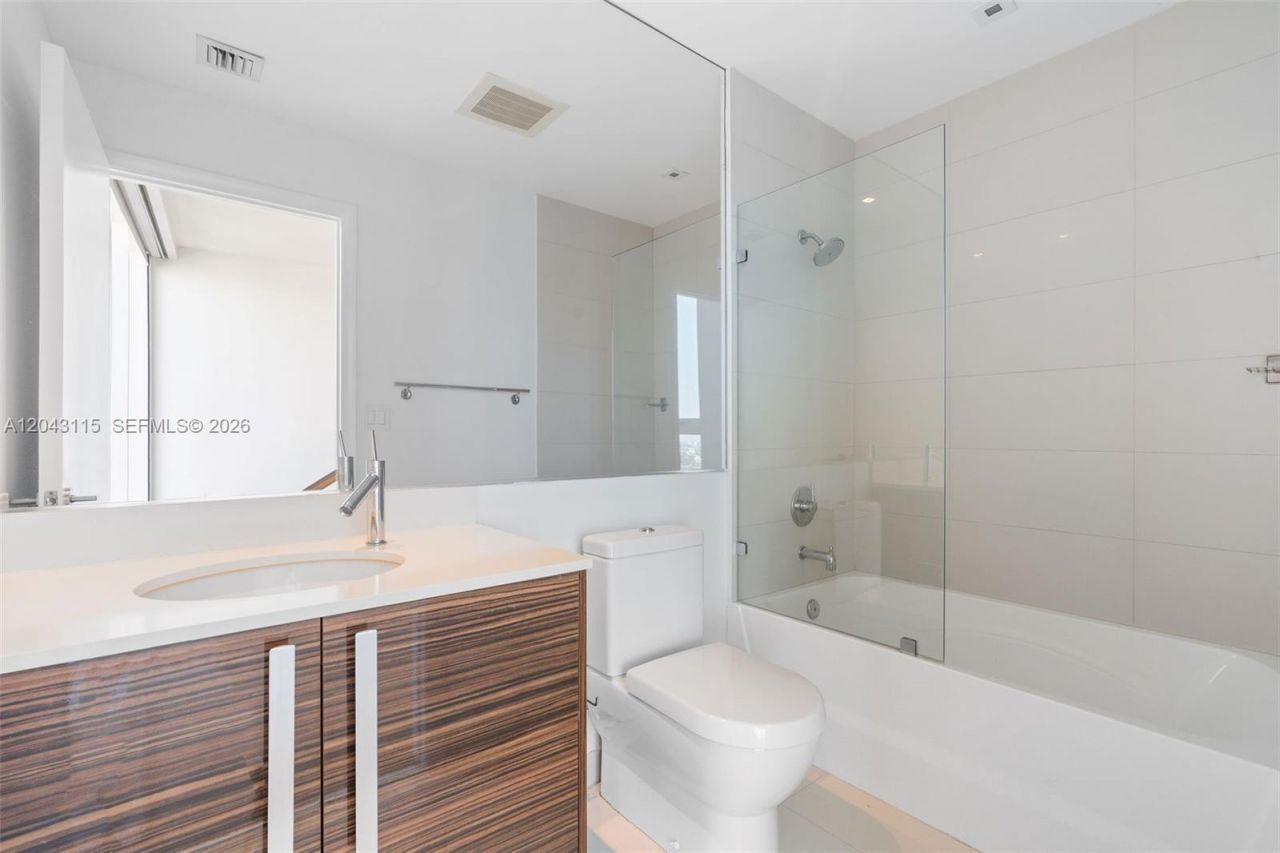 2020 N Bayshore Dr , Unit 3510, Miami, FL 33137 Photo