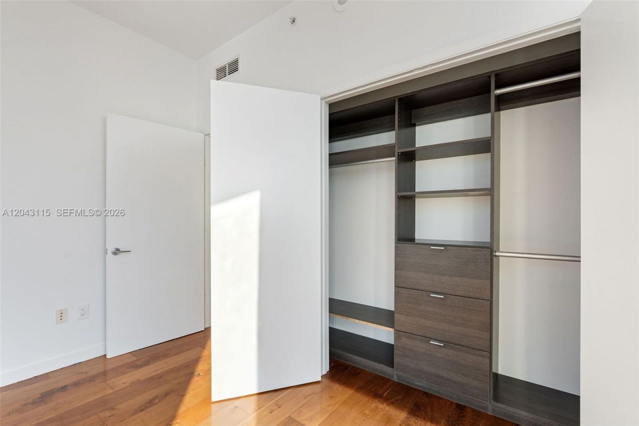 2020 N Bayshore Dr , Unit 3510, Miami, FL 33137 Photo