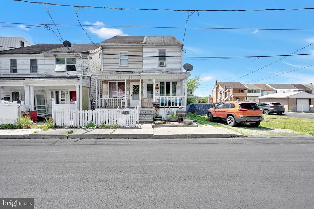 532 W WASHINGTON STREET, SHENANDOAH, PA 17976