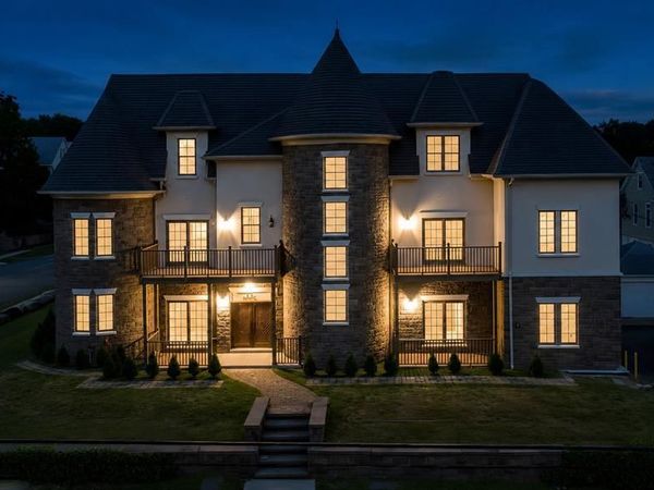 176 Union Avenue 2, Unit 2, RUTHERFORD, NJ 07070